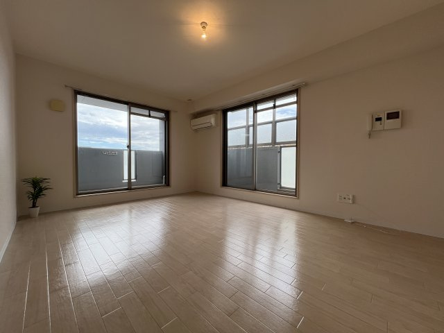 【寝室】 | フォレスト西道頓堀
