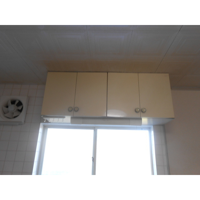 エクセルハイムⅠの収納|吊り戸棚