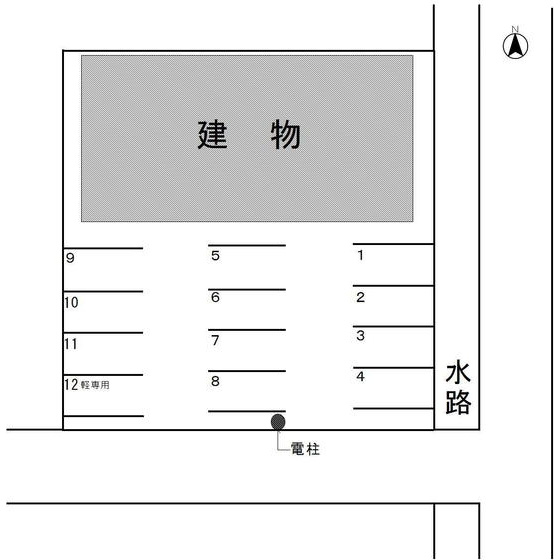 エクセルハイムⅠの駐車場