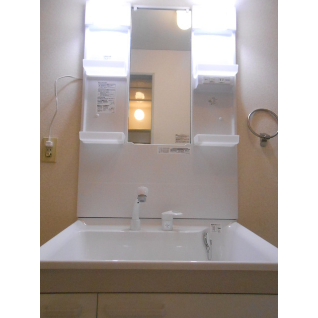 エクセルハイムⅠの洗面所|洗面化粧台