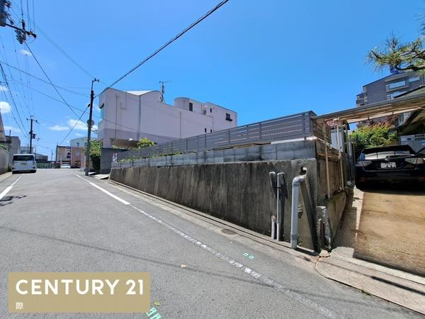 和歌山市北坂ノ上丁　土地の前面道路含む現地写真
