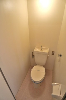 【トイレ】 | プレアール山城 | ゆったりとした空間のトイレです