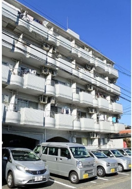 【エントランス】 | ロイヤルハイツ春日