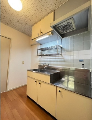 【キッチン】 | ロイヤルハイツ春日