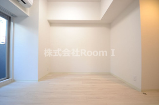 【寝室】 | プレサンス堺筋本町ディスティニー | 落ち着いた色調の寝室です