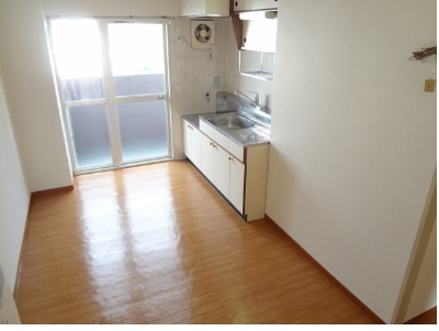 【居間・リビング】 | 丸洋ビル