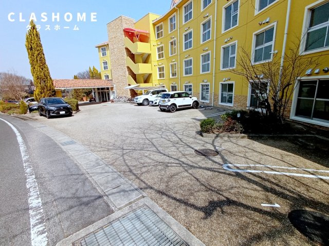 カーサヨサミ　　　刈谷市の賃貸ならクラスホーム刈谷店の駐車場