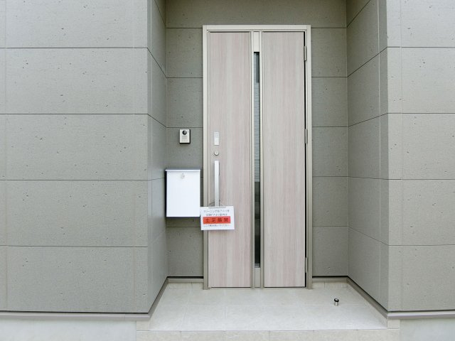 広島市安佐南区長束1丁目　新築一戸建ての玄関|シンプルで使いやすい玄関です