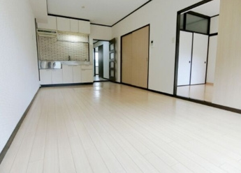 【居間・リビング】