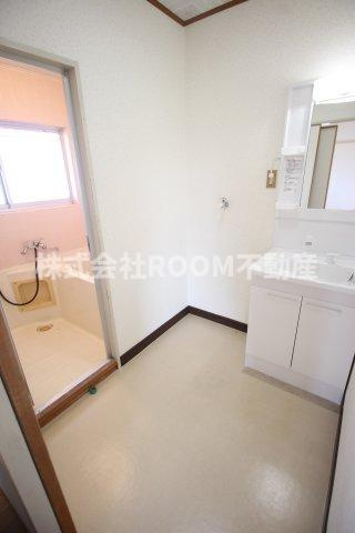 第2コアサンハイツの居間・リビング