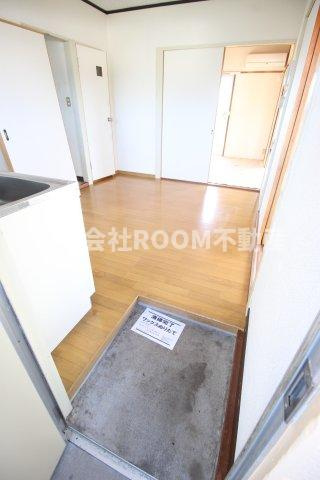 第2コアサンハイツの玄関