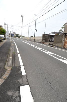 【その他】 | 旭町貸店舗 | 前面道路