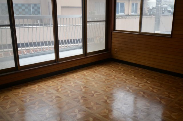 【洋室】 | 旭町貸店舗