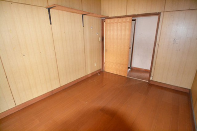 【洋室】 | 旭町貸店舗