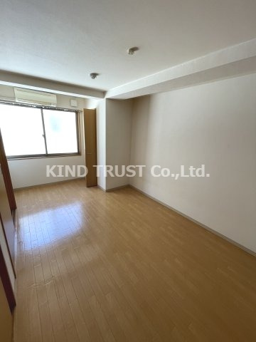 天5ミヤコビルの居間・リビング|ゆったり過ごせるリビングです