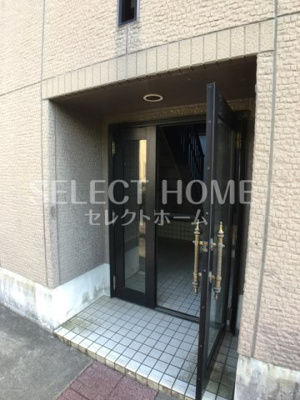 【エントランス】 | ハートホーム山本Ｄ棟 | 清潔なエントランスです