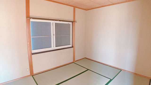 コーポ平和Aの和室