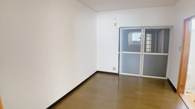 コーポ平和Aの居間・リビング