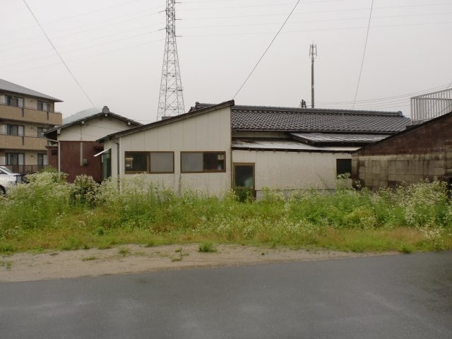 富田原　売土地の前面道路含む現地写真