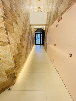 【ロビー】 | SHEWAS REGALIA