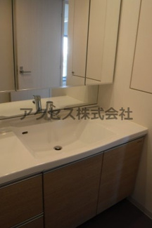 【独立洗面台】 | ※同建物別室、参考写真