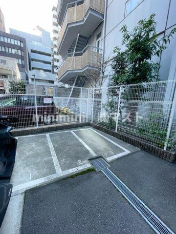 メインステージ西天満Ｔ’ｓスクエアの駐車場
