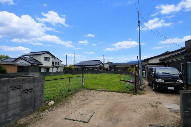 朝田　売土地の外観
