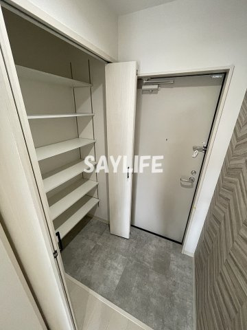 クリエオーレ大蓮東Ⅰの玄関