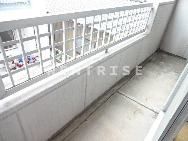 レジデンス妙興寺|ベランダ