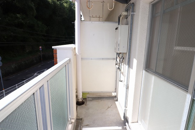 高知市薊野北町２丁目の賃貸マンションのバルコニー|陽当たり良好なバルコニーです
※間取り反転の場合あり、内装が若干異なる場合がございます