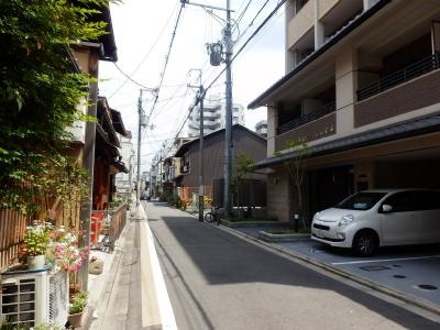 プレサンス京都五条天使突抜の周辺|前面道路