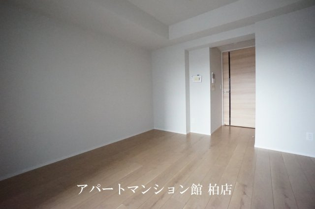 メゾンボヌールの居間・リビング