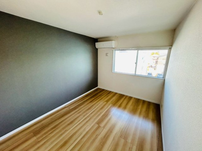 【洋室】 | ディマンドハイツB