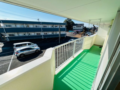 【バルコニー】 | ディマンドハイツB