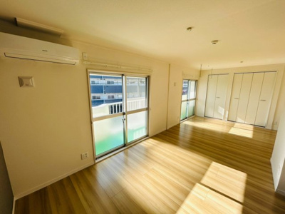 【居間・リビング】 | ディマンドハイツB