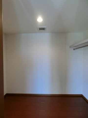 パル カヤクラC棟の収納|イメージ102号室の写真（反転あり）