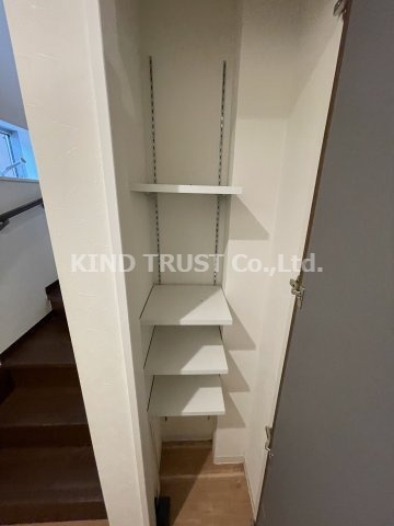 LuXe中津Ⅱの収納|こまごまとしたものを収納できそうですね