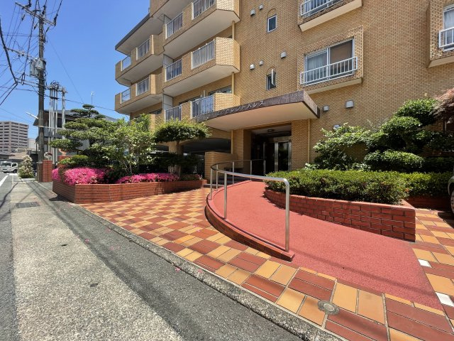 エクセレントパレスのエントランス