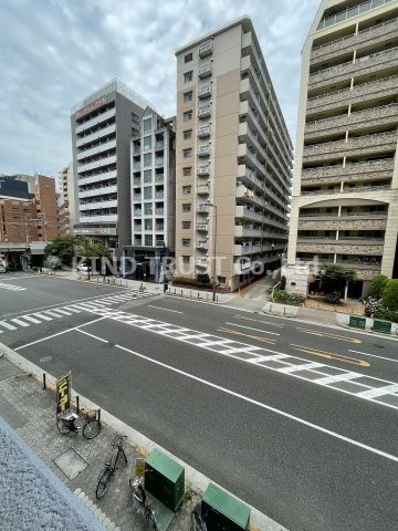 AXISライフ同心の駐車場