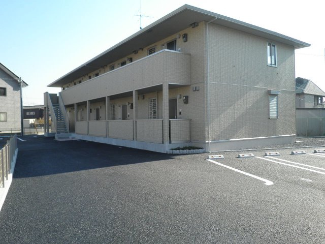 ルミエールＫⅡの駐車場