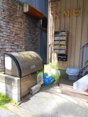 【その他共用部分】 | KMビル | 敷地内ごみ捨て場