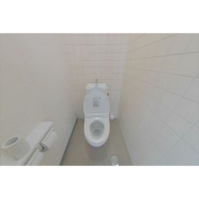 岐阜市東金宝町３丁目の事務所のトイレ|共有部分