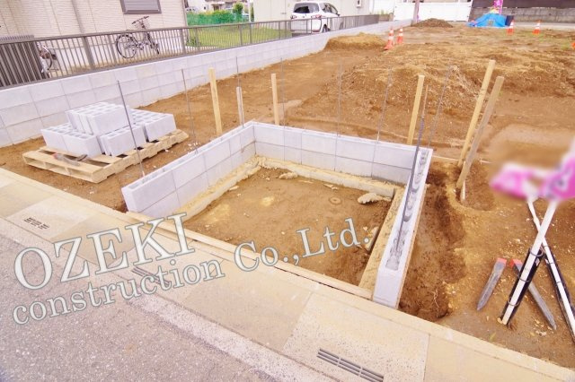 越谷市東越谷新築6棟現場　耐震等級3のIDS工法の外観