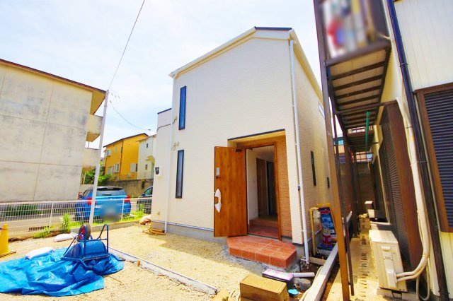 ブルーライン「岸根公園」新築戸建ての画像