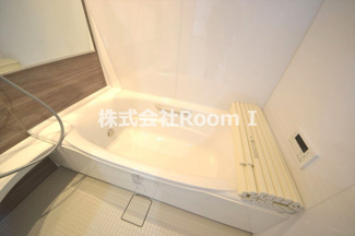 【浴室】 | Ｍａｉｓｏｎ　ＴＯＫＩ | ゆったり足を伸ばせるお風呂です