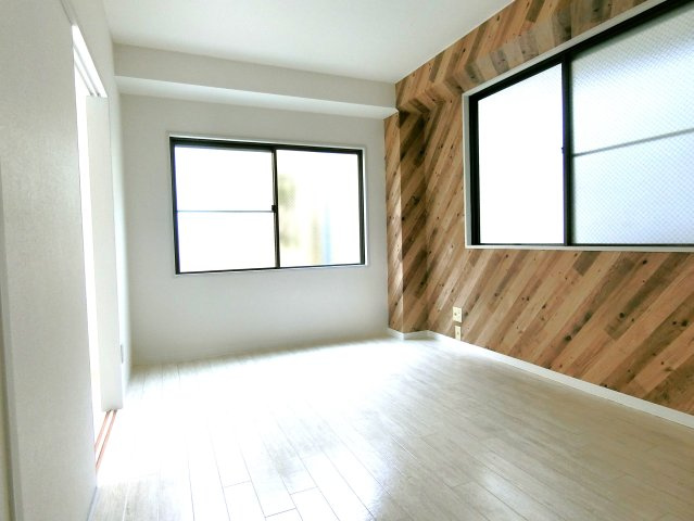 カネオカマンションの洋室
