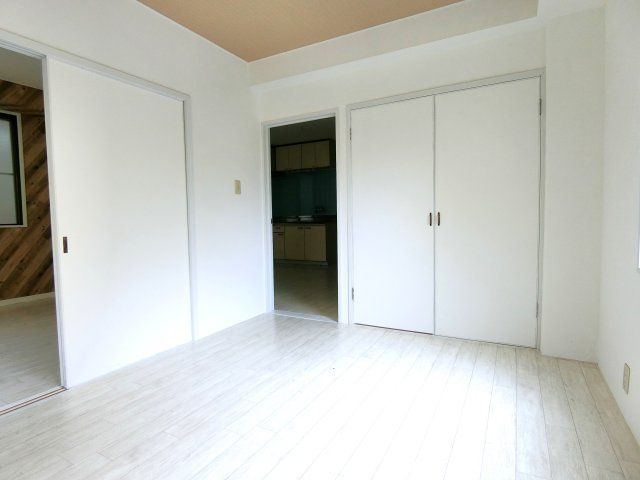 カネオカマンションの洋室