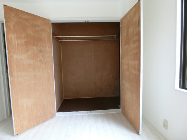 カネオカマンションの収納