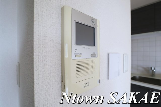 【セキュリティ】 | プレサンスNAGOYA桜通ビッグビート | モニター付きインターフォンです。