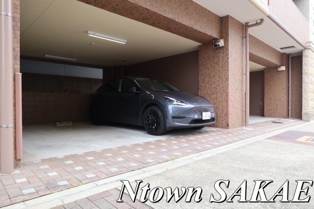 【駐車場】 | プレサンスNAGOYA桜通ビッグビート | 駐車場があります
